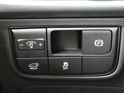 New 2026 Hyundai Tucson Limited image 24