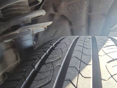 Used 2024 Ford Escape ST-Line image 6