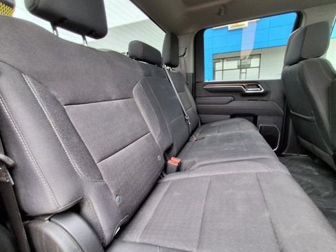 Used 2025 Chevrolet Silverado 2500 LT AWD/4WD image 16