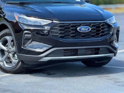 New 2026 Ford Escape ST-Line w/ Tech Pack #1 image 4