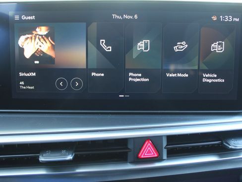 New 2026 Kia Sorento S w/ S Panoramic Sunroof Package image 43