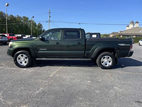 Used 2014 Toyota Tacoma 4x4 Double Cab w/ TRD Sport Package image 6