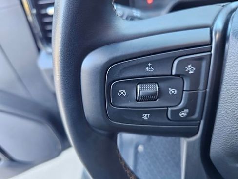 Used 2024 GMC Sierra 2500 AT4 w/ Technology Package image 32