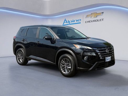 Used 2024 Nissan Rogue S AWD/4WD image 7