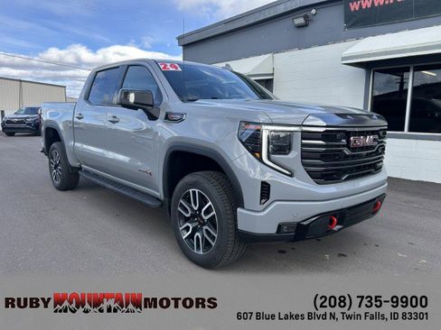 Used 2024 GMC Sierra 1500 AT4 w/ Technology Package AWD/4WD image 1