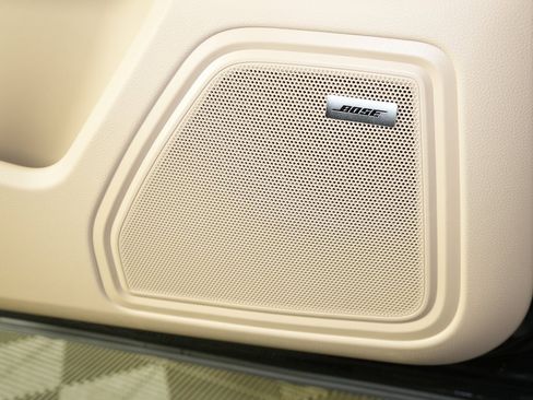 New 2026 Porsche Macan image 15