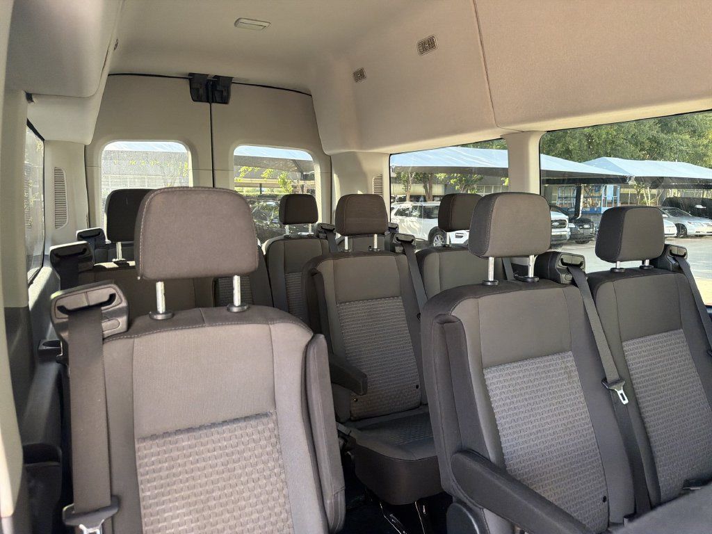 Used 2020 Ford Transit 350 XLT RWD image 10