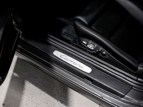 Used 2014 Porsche 911 Carrera image 23