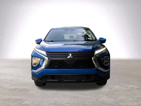 Used 2022 Mitsubishi Eclipse Cross SE FWD image 3