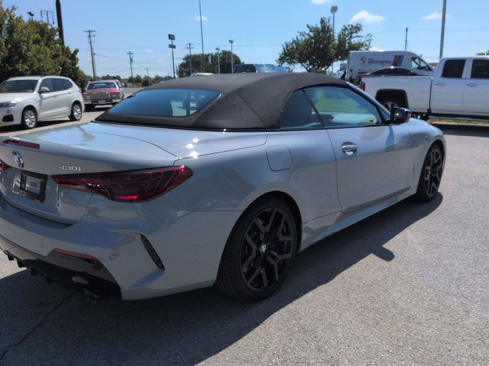 Used 2025 BMW 430i Convertible w/ M Sport Package RWD image 7
