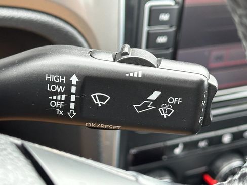 Used 2015 Volkswagen Passat 1.8T Limited Edition image 36