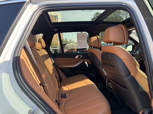 Used 2022 BMW X5 xDrive45e w/ Executive Package image 31