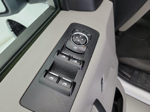 Used 2015 Ford F150 XLT w/ Equipment Group 301A Mid AWD/4WD image 19