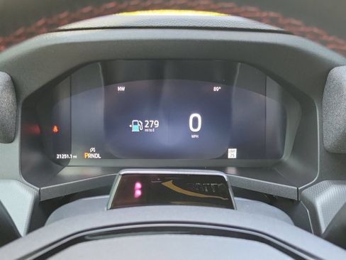 Used 2025 Ford Explorer ST-Line RWD image 13