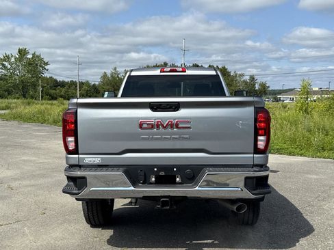 New 2025 GMC Sierra 2500 Pro w/ Convenience Package image 11