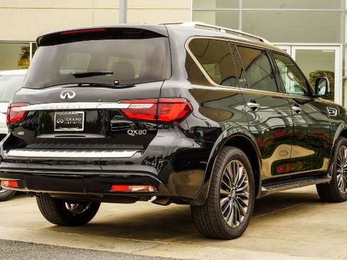Certified 2023 INFINITI QX80 Sensory w/ Cargo Package AWD/4WD image 12