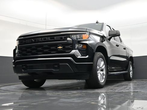 Used 2023 Chevrolet Silverado 1500 Custom image 27