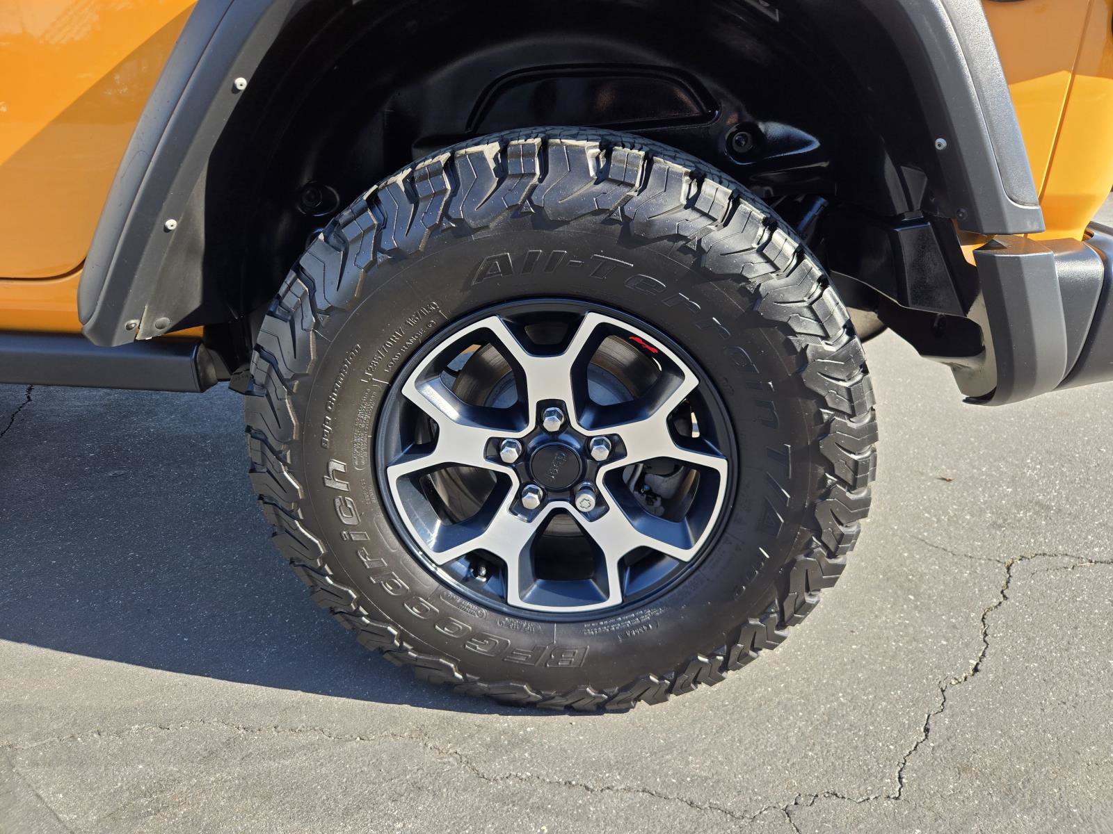 Used 2021 Jeep Wrangler Unlimited Rubicon AWD/4WD image 41