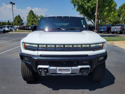New 2026 GMC Hummer EV SUV w/ LPO, Dark Essentials Package AWD/4WD image 5