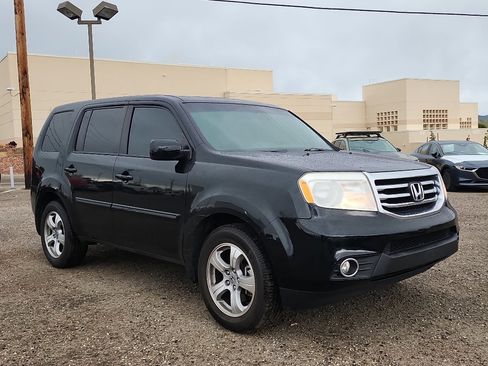 Used 2015 Honda Pilot EX image 3