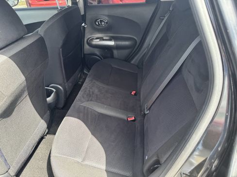Used 2014 Nissan Juke SV image 12