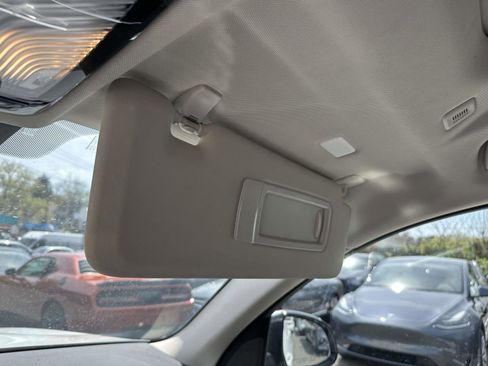 Used 2019 BMW X7 xDrive40i w/ Premium Package AWD/4WD image 34