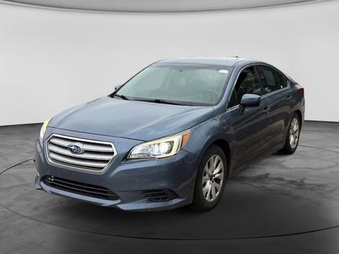 Used 2017 Subaru Legacy 2.5i Premium AWD/4WD image 4