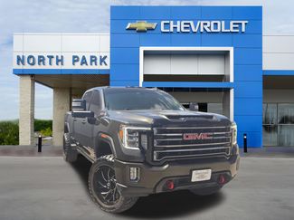 Used 2022 GMC Sierra 2500 AT4 w/ Gooseneck/5TH Wheel Package AWD/4WD video 1