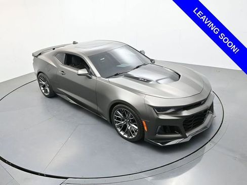 Used 2023 Chevrolet Camaro ZL1 RWD image 25