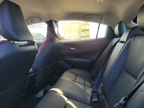 New 2026 Toyota Prius Plug-In Hybrid FWD image 15