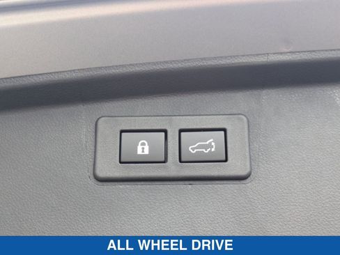 Certified 2025 Subaru Outback Premium image 19