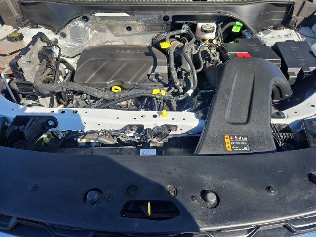 Used 2025 Chevrolet Trax LS FWD image 21