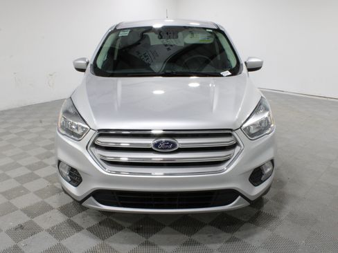 Used 2019 Ford Escape SE FWD image 8