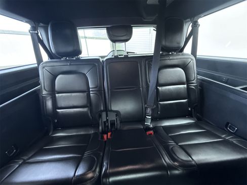 Used 2021 Lincoln Navigator L Reserve image 34