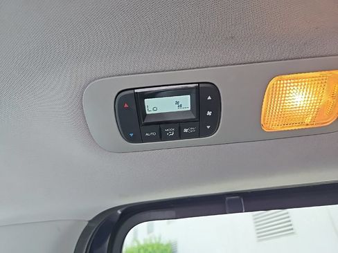 Used 2018 Honda Odyssey EX-L image 41