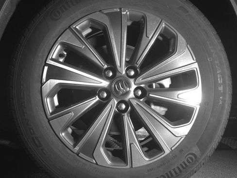 Used 2024 Buick Envision Preferred AWD/4WD image 14