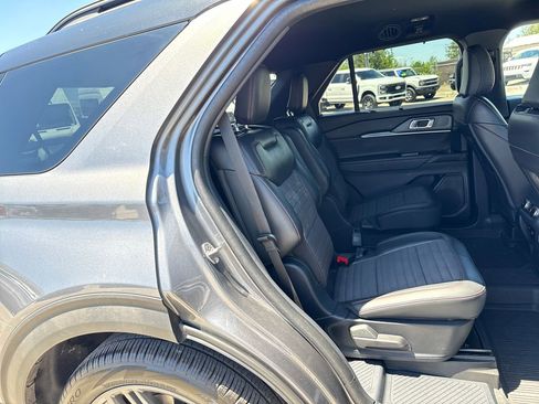 Certified 2025 Ford Explorer ST-Line w/ Premium Package RWD image 26