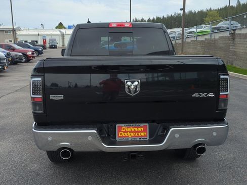 Used 2018 RAM 1500 Laramie w/ Convenience Group AWD/4WD image 5