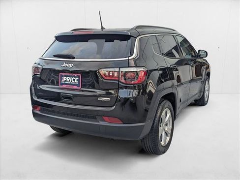 Used 2018 Jeep Compass Latitude image 5