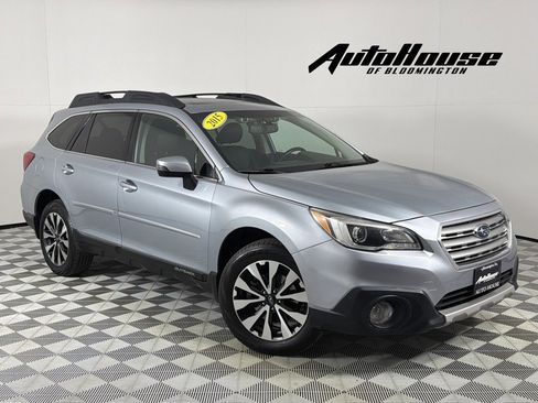 Used 2015 Subaru Outback 2.5i Limited image 1