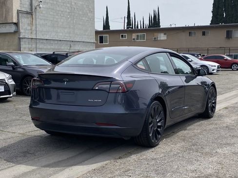 Used 2021 Tesla Model 3 Performance image 4