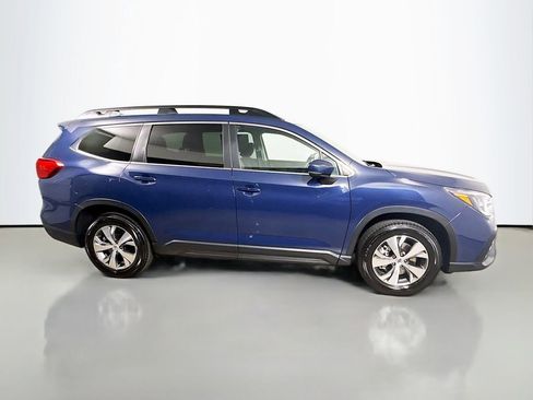 Used 2024 Subaru Ascent Premium w/ Convenience Package AWD/4WD image 8