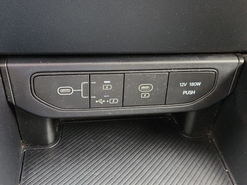 Used 2025 Kia K4 FWD image 18