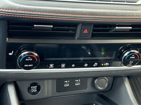 Used 2025 Nissan Rogue Rock Creek image 26