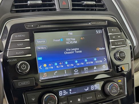 Used 2016 Nissan Maxima Platinum image 21