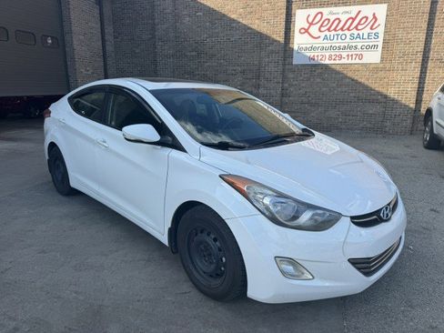 Used 2013 Hyundai Elantra Limited FWD image 1