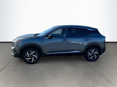 New 2026 Nissan Kicks SV w/ SV Premium Package FWD image 4
