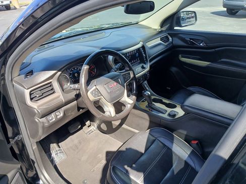 Used 2019 GMC Acadia Denali image 11