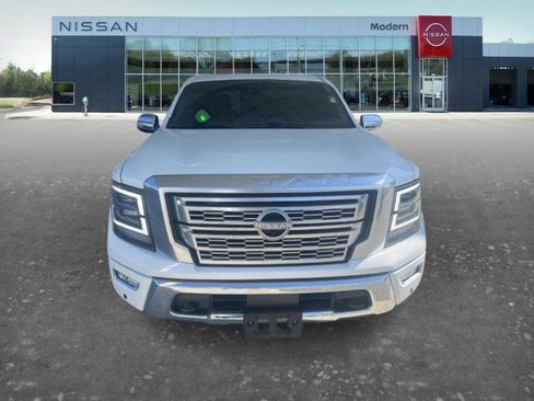 Used 2024 Nissan Titan Platinum Reserve w/ Moonroof Package AWD/4WD image 6