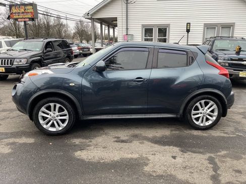 Used 2011 Nissan Juke SL AWD/4WD image 10